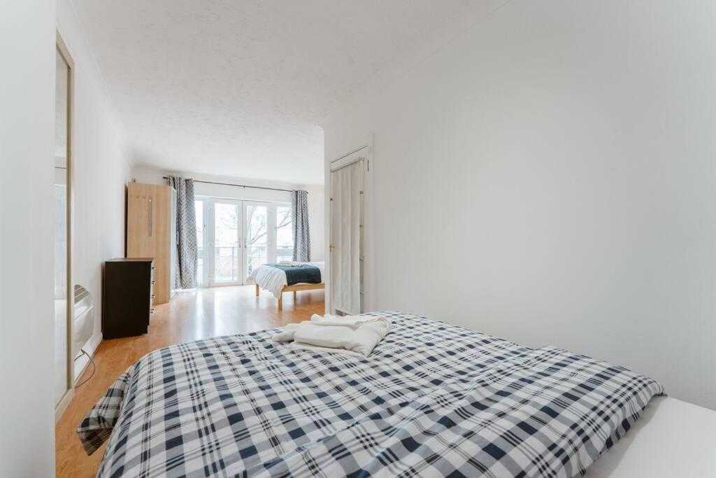 Up To 4 People, Room In A Share House Next To London Bridge Exteriér fotografie