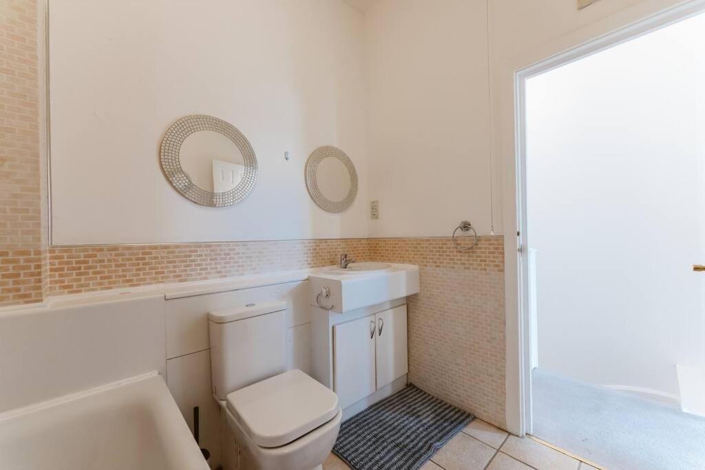 Up To 4 People, Room In A Share House Next To London Bridge Exteriér fotografie